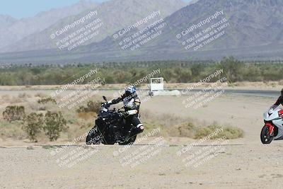 media/Oct-02-2025-Racers Edge (Thu) [[2c91cb6ab3]]/3-B Group/Session 1-Turn 9 Inside (1020am)/